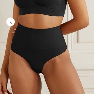 SKIMS Black Core Control Thong